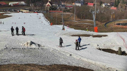 Horní část sjezdovky skiareálu Hlubočky