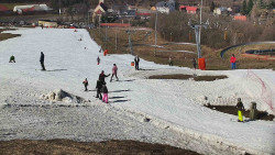 Horní část sjezdovky skiareálu Hlubočky