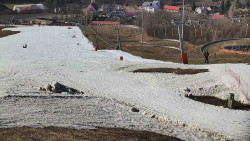 Horní část sjezdovky skiareálu Hlubočky