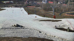 Horní část sjezdovky skiareálu Hlubočky