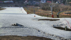 Horní část sjezdovky skiareálu Hlubočky