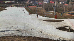 Horní část sjezdovky skiareálu Hlubočky