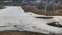 Horní část sjezdovky skiareálu Hlubočky