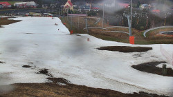 Horní část sjezdovky skiareálu Hlubočky