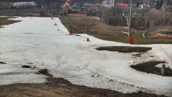 Horní část sjezdovky skiareálu Hlubočky