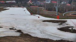 Horní část sjezdovky skiareálu Hlubočky