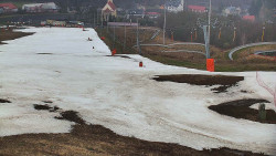 Horní část sjezdovky skiareálu Hlubočky