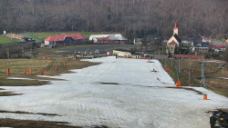 Horní část sjezdovky skiareálu Hlubočky