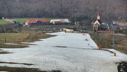 Horní část sjezdovky skiareálu Hlubočky