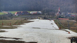 Horní část sjezdovky skiareálu Hlubočky