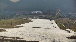 Horní část sjezdovky skiareálu Hlubočky