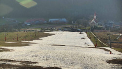 Horní část sjezdovky skiareálu Hlubočky