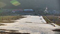 Horní část sjezdovky skiareálu Hlubočky