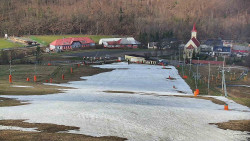 Horní část sjezdovky skiareálu Hlubočky