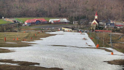 Horní část sjezdovky skiareálu Hlubočky