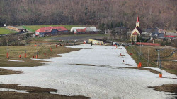 Horní část sjezdovky skiareálu Hlubočky