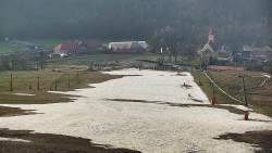 Horní část sjezdovky skiareálu Hlubočky