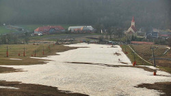 Horní část sjezdovky skiareálu Hlubočky