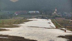 Horní část sjezdovky skiareálu Hlubočky