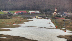 Horní část sjezdovky skiareálu Hlubočky