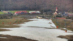 Horní část sjezdovky skiareálu Hlubočky