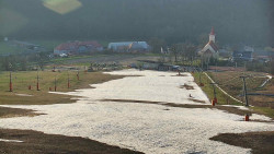 Horní část sjezdovky skiareálu Hlubočky