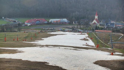 Horní část sjezdovky skiareálu Hlubočky