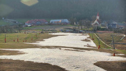 Horní část sjezdovky skiareálu Hlubočky