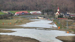 Horní část sjezdovky skiareálu Hlubočky