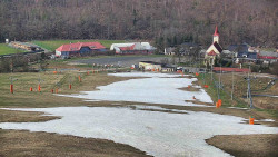 Horní část sjezdovky skiareálu Hlubočky