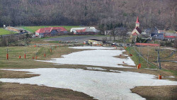 Horní část sjezdovky skiareálu Hlubočky