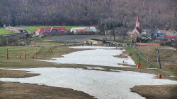 Horní část sjezdovky skiareálu Hlubočky