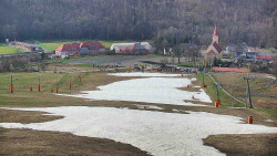 Horní část sjezdovky skiareálu Hlubočky