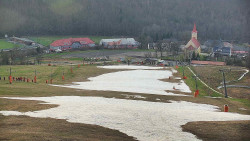 Horní část sjezdovky skiareálu Hlubočky