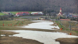 Horní část sjezdovky skiareálu Hlubočky