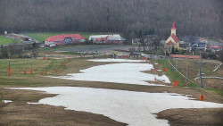 Horní část sjezdovky skiareálu Hlubočky