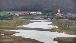 Horní část sjezdovky skiareálu Hlubočky