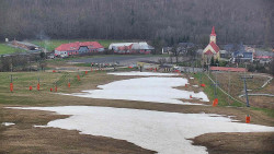 Horní část sjezdovky skiareálu Hlubočky