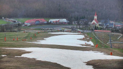 Horní část sjezdovky skiareálu Hlubočky