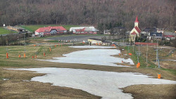 Horní část sjezdovky skiareálu Hlubočky