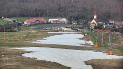 Horní část sjezdovky skiareálu Hlubočky