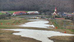 Horní část sjezdovky skiareálu Hlubočky