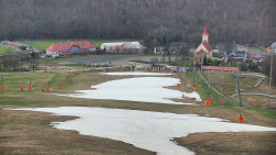 Horní část sjezdovky skiareálu Hlubočky