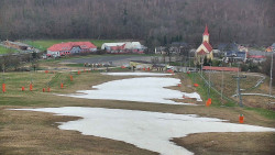 Horní část sjezdovky skiareálu Hlubočky