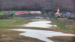 Horní část sjezdovky skiareálu Hlubočky