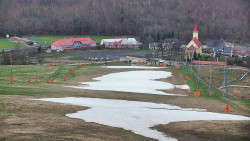 Horní část sjezdovky skiareálu Hlubočky