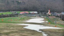 Horní část sjezdovky skiareálu Hlubočky