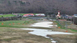 Horní část sjezdovky skiareálu Hlubočky