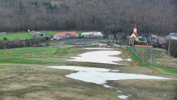 Horní část sjezdovky skiareálu Hlubočky