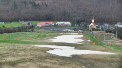 Horní část sjezdovky skiareálu Hlubočky